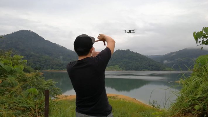 Taking a selfie with the Mavic